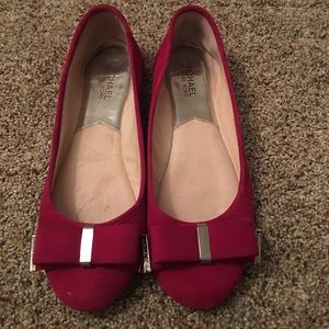 Michael Kors fuchsia color flats